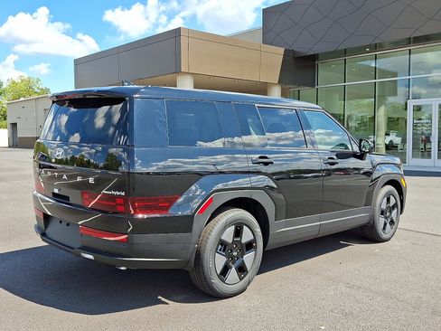 New 2026 Hyundai Santa Fe SE image 4