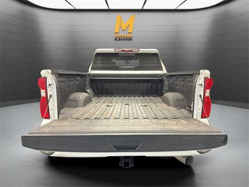 Used 2022 Chevrolet Silverado 3500 High Country image 27