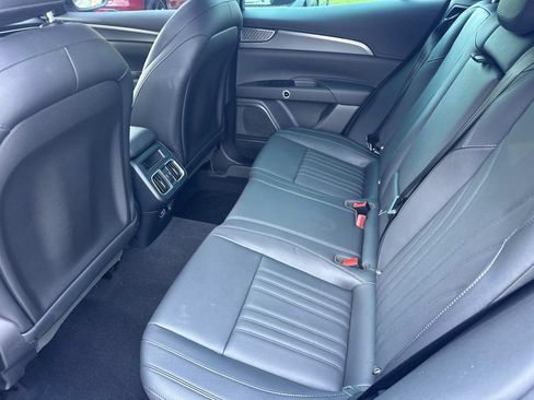 Certified 2024 Maserati Grecale Modena AWD/4WD image 17