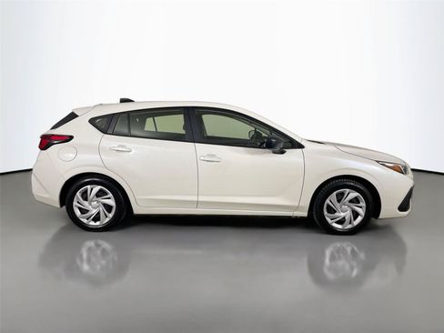 Used 2024 Subaru Impreza 2.0i AWD/4WD image 16