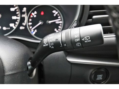 Used 2021 MAZDA MAZDA3 s image 18