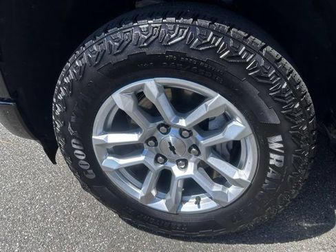 Used 2024 Chevrolet Silverado 1500 RST w/ Convenience Package II AWD/4WD image 8