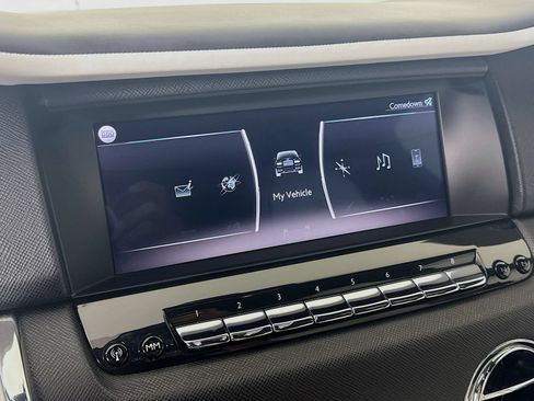 Certified 2021 Rolls-Royce Cullinan AWD/4WD image 14