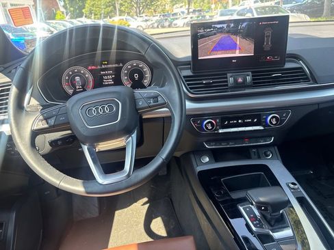 Used 2025 Audi Q5 2.0T Premium AWD/4WD image 12