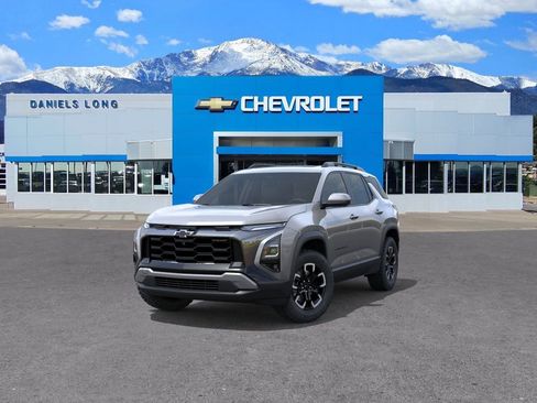 New 2026 Chevrolet Equinox ACTIV w/ Convenience Package III AWD/4WD image 8