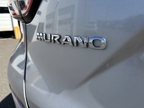 Used 2018 Nissan Murano SV FWD image 11