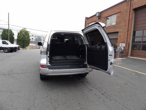 Used 2016 Lexus GX 460 image 9