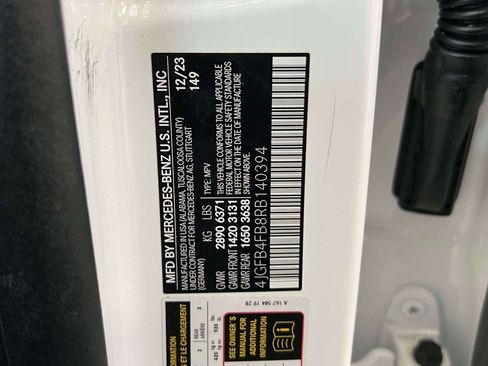 Used 2024 Mercedes-Benz GLE 350 4MATIC image 17