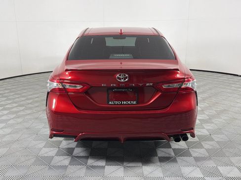 Used 2020 Toyota Camry SE w/ Convenience Package FWD image 6