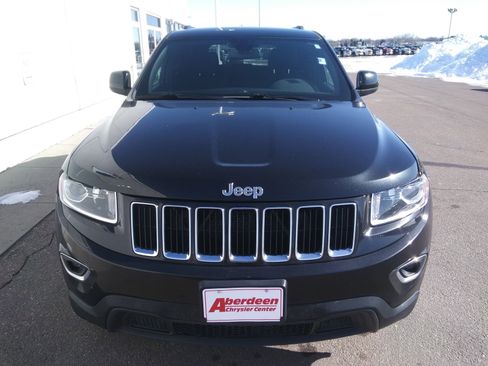 Used 2016 Jeep Grand Cherokee Laredo w/ Quick Order Package 23E image 3