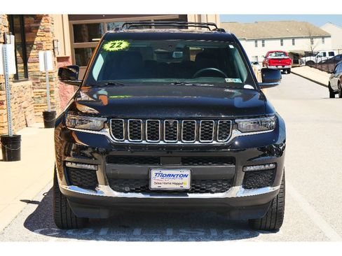 Used 2022 Jeep Grand Cherokee L Limited w/ Luxury Tech Group II image 8