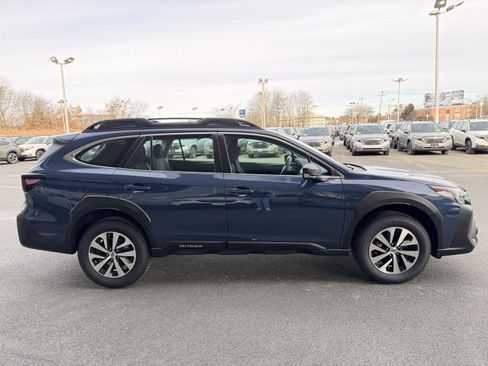 Certified 2023 Subaru Outback image 6