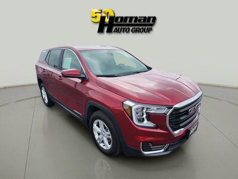 Used 2024 GMC Terrain SLE image 7