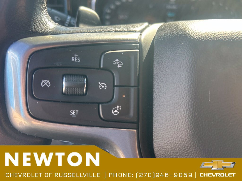 Used 2022 Chevrolet Silverado 1500 RST AWD/4WD image 13