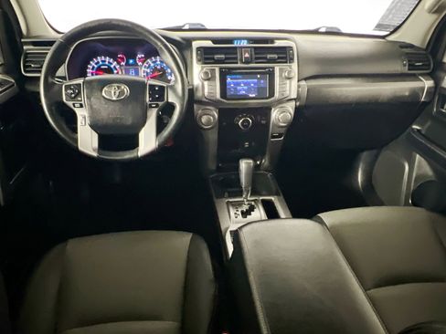 Used 2018 Toyota 4Runner SR5 Premium image 29