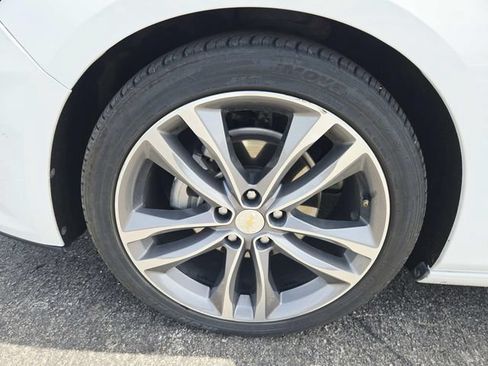 Used 2024 Chevrolet Malibu LT FWD image 13