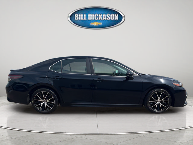 Used 2024 Toyota Camry SE FWD image 10
