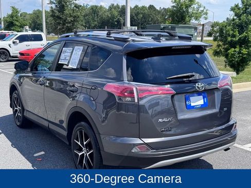 Used 2016 Toyota RAV4 SE FWD image 5