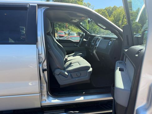 Used 2014 Ford F150 XLT w/ Equipment Group 302A Luxury AWD/4WD image 19