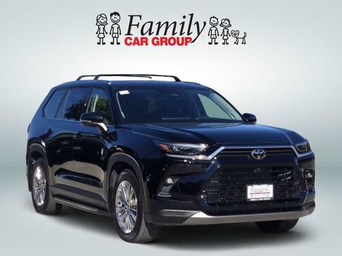 Certified 2026 Toyota Grand Highlander AWD image 2