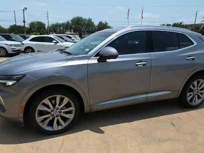 Used 2022 Buick Envision Avenir w/ Technology Package II