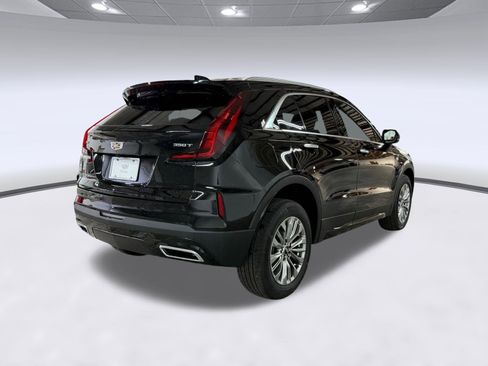 New 2025 Cadillac XT4 Premium Luxury image 7