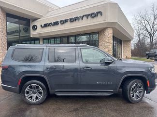 Used 2022 Jeep Wagoneer Series III video 2