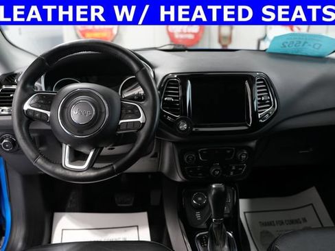 Used 2019 Jeep Compass Limited AWD/4WD image 2