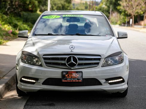 Used 2011 Mercedes-Benz C 300 Sedan image 2
