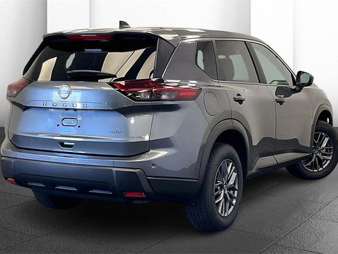 Certified 2025 Nissan Rogue S image 11