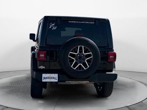 Used 2024 Jeep Wrangler Unlimited Sahara AWD/4WD image 4