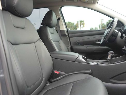 Used 2025 Hyundai Tucson SEL FWD image 15