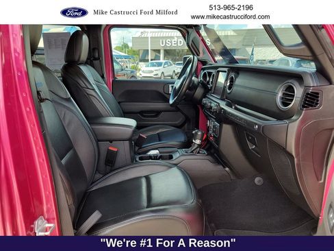 Used 2022 Jeep Wrangler Unlimited Rubicon 4xe AWD/4WD image 25