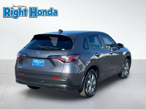 Used 2026 Honda HR-V LX image 7