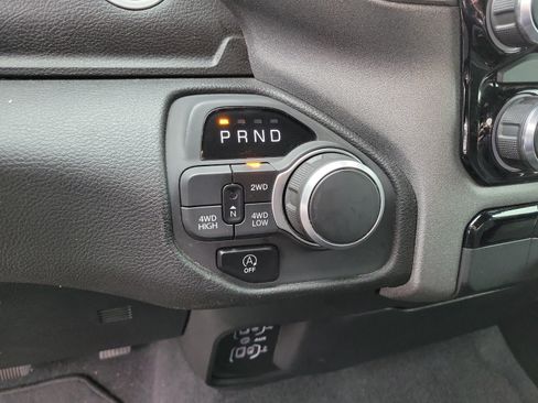 Certified 2025 RAM 1500 Tradesman AWD/4WD image 19