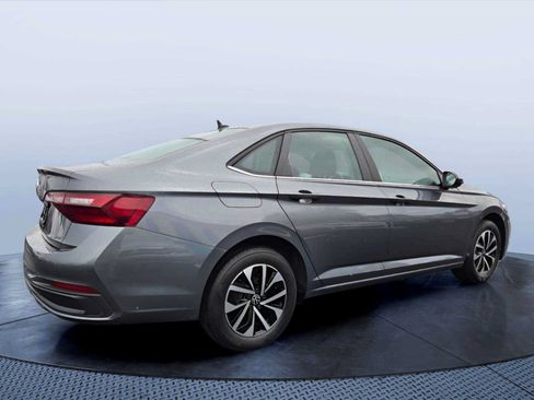 Used 2023 Volkswagen Jetta S FWD image 6