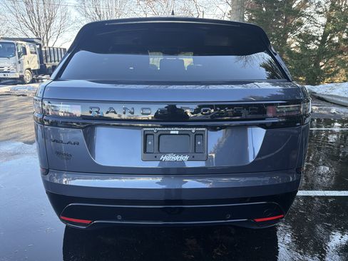 Used 2026 Land Rover Range Rover Velar Dynamic SE image 9