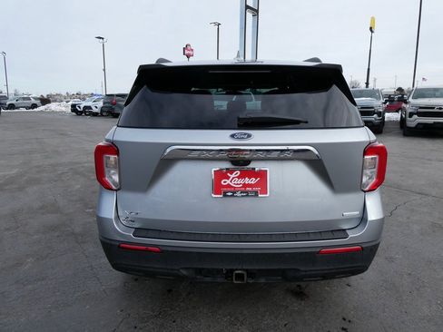 Used 2020 Ford Explorer XLT w/ Class III Trailer Tow Package image 6
