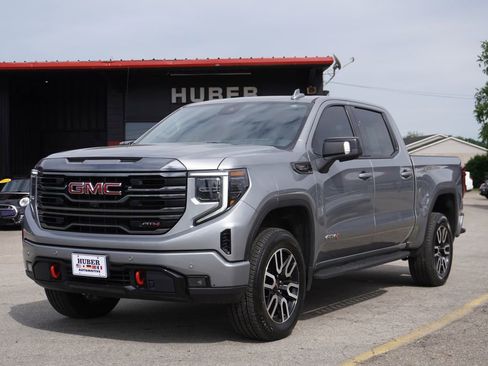 Used 2024 GMC Sierra 1500 AT4 w/ Technology Package AWD/4WD image 3