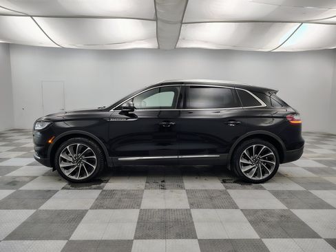 Used 2022 Lincoln Nautilus Reserve w/ Equipment Group 202A image 9