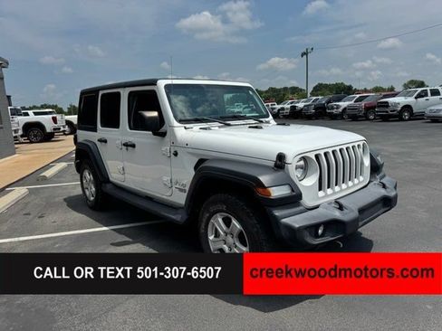 Used 2019 Jeep Wrangler Unlimited Sport S AWD/4WD image 2
