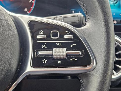 Certified 2023 Mercedes-Benz GLA 250 image 20