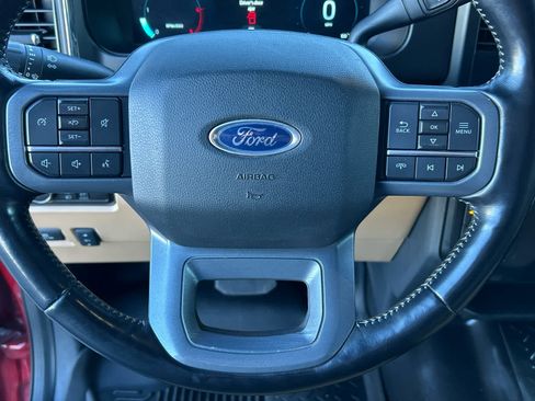 Certified 2023 Ford F350 Lariat w/ Chrome Package image 34