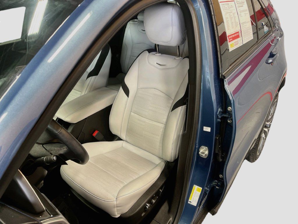Used 2024 Cadillac XT4 Sport AWD/4WD image 19