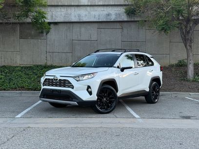 Used 2019 Toyota RAV4 Limited w/ Cold Weather Package