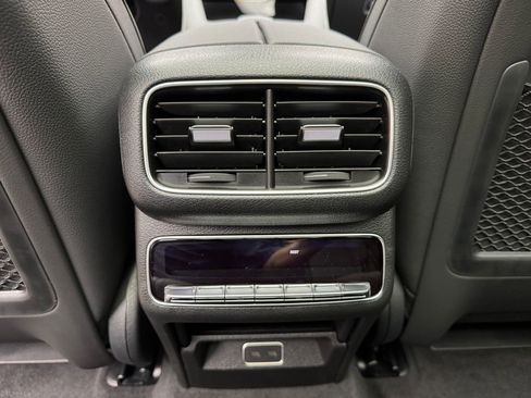 New 2026 Mercedes-Benz GLS 450 4MATIC image 25