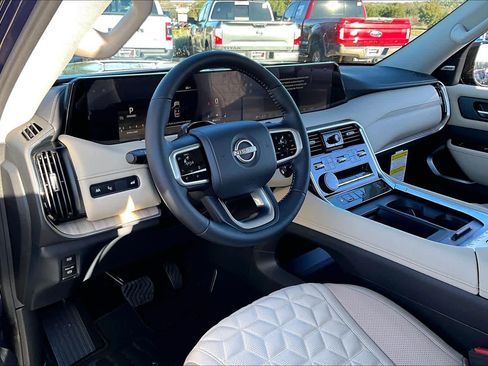 New 2026 Nissan Armada Platinum image 8