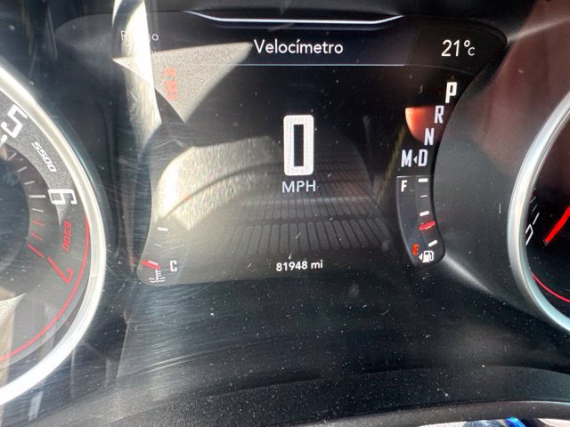 Used 2015 Dodge Challenger SXT RWD image 11