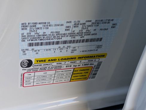 New 2025 Ford Expedition Max Platinum w/ Stealth Performance Package image 44