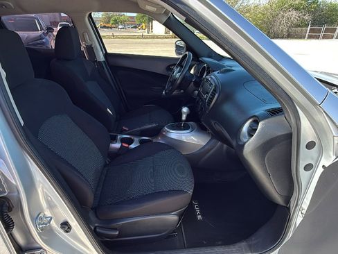 Used 2017 Nissan Juke S image 26